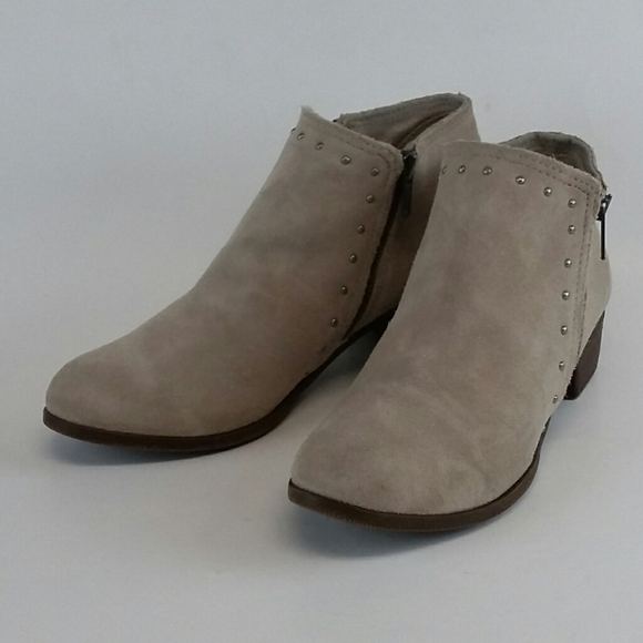 Minnetonka Shoes - Minnetonka Women's Suede Brie Bootie